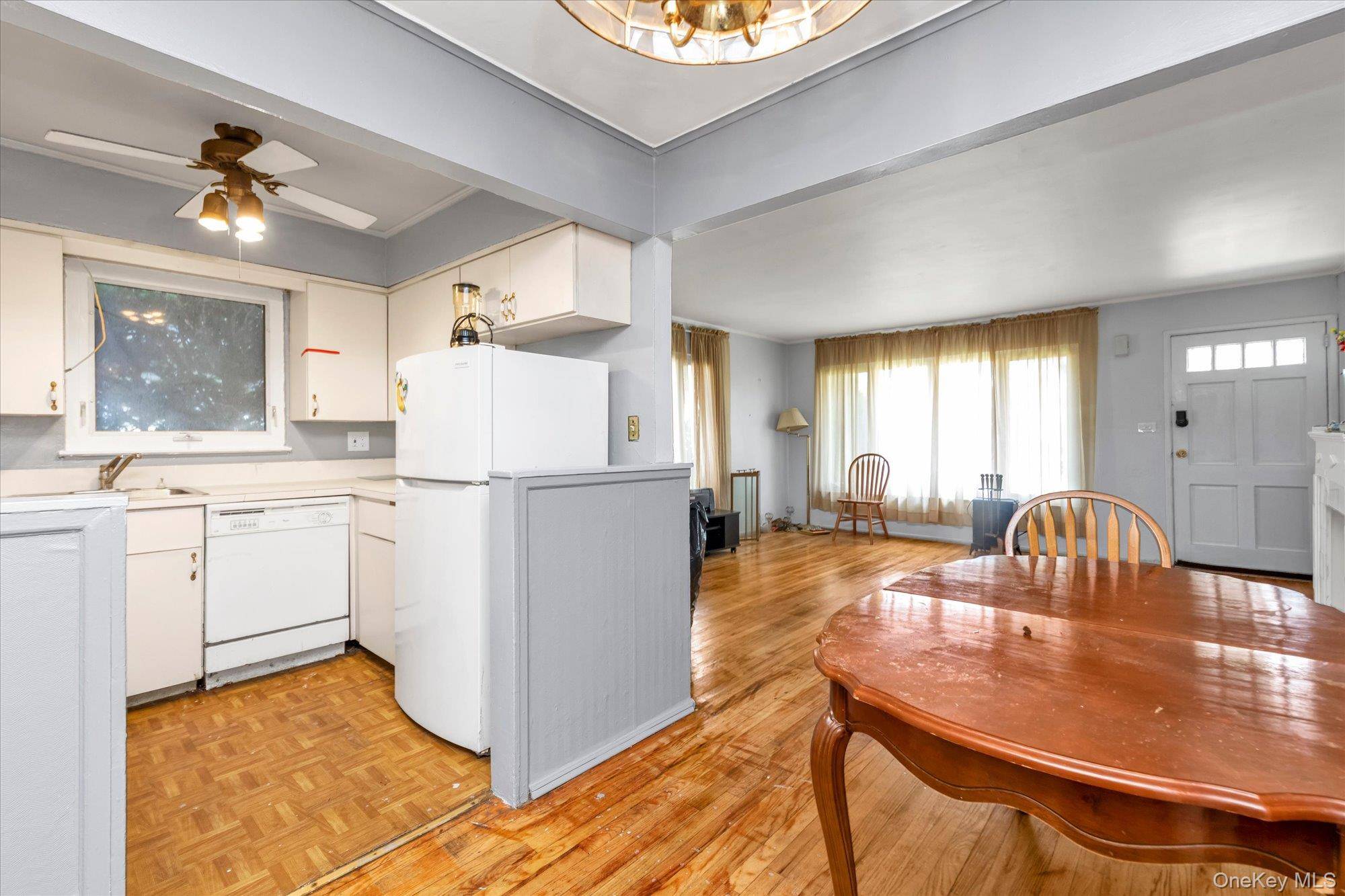 Address not disclosed, West Hempstead, NY 11552
