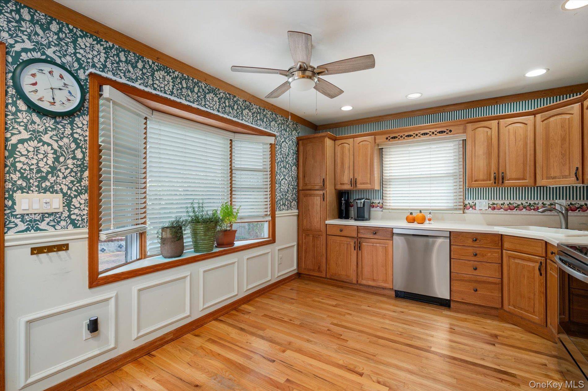 208 Melville RD, South Huntington, NY 11746