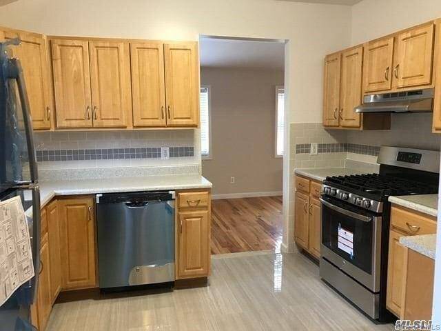 25315 60th AVE #2nd Floor, Little Neck, NY 11362