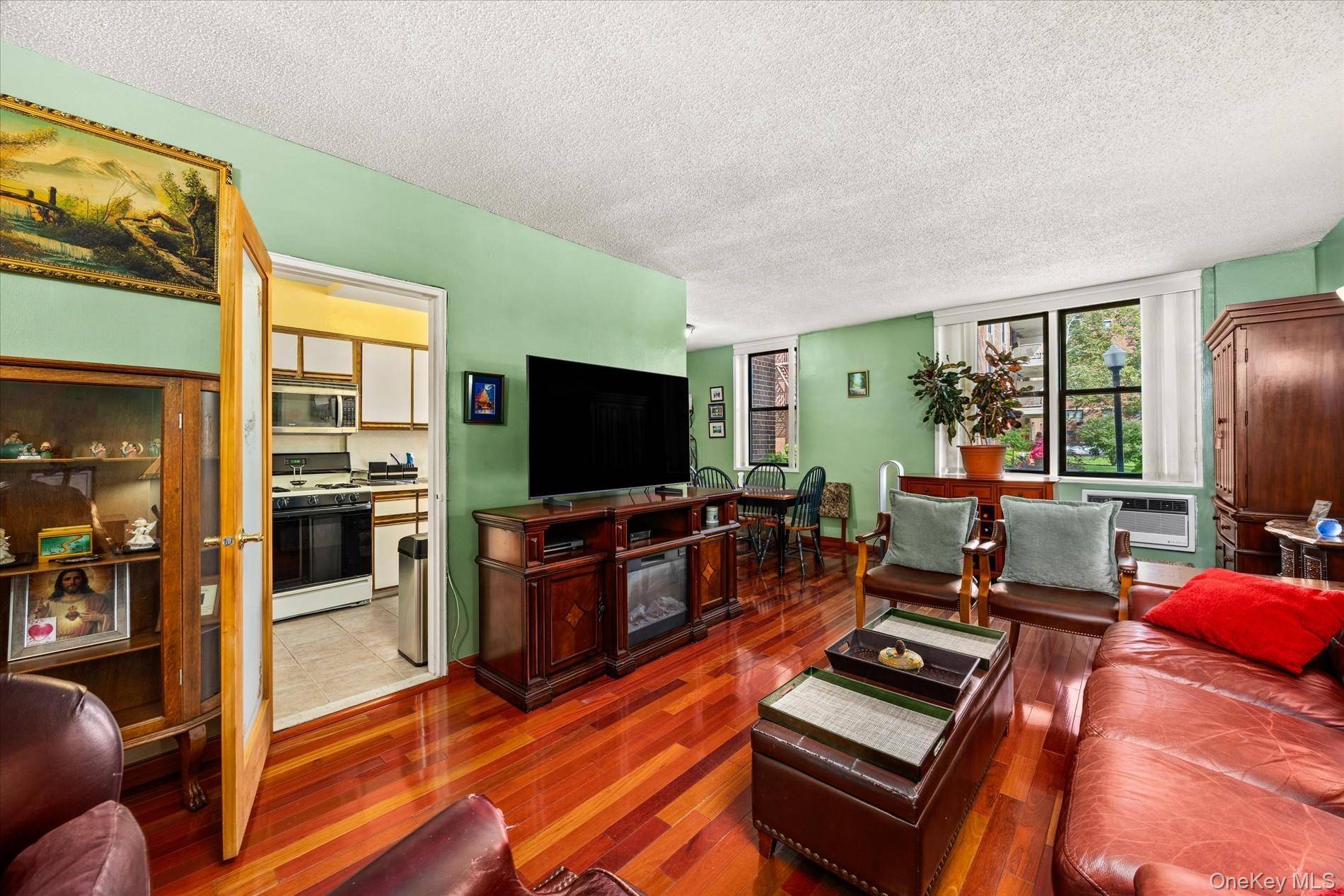 86-29 155th AVE #LE, Howard Beach, NY 11414