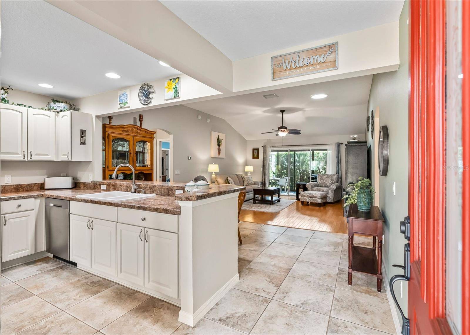 2182 KAYLEE DR, The Villages, FL 32162