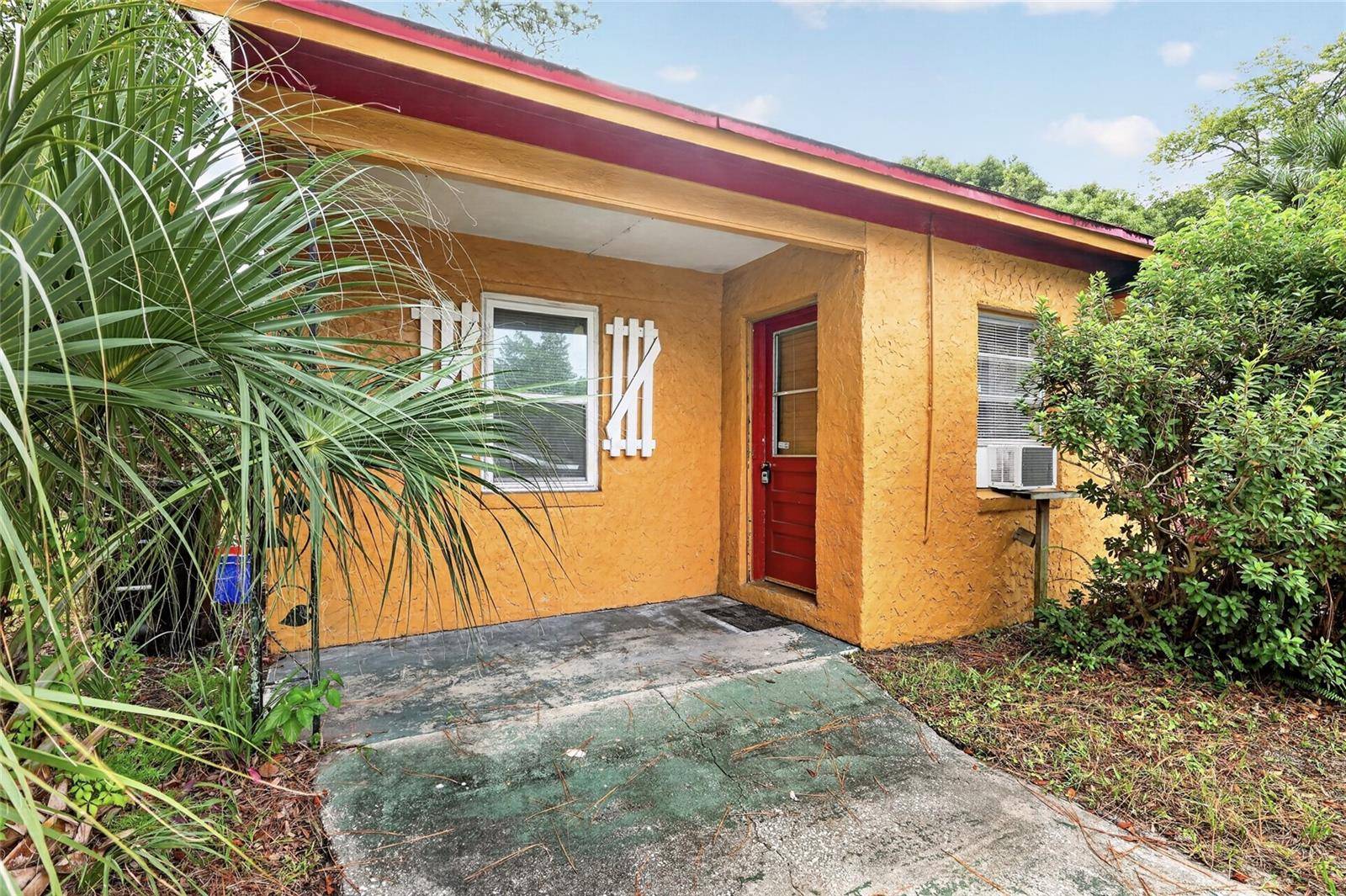 907 NE 24TH ST, Gainesville, FL 32641