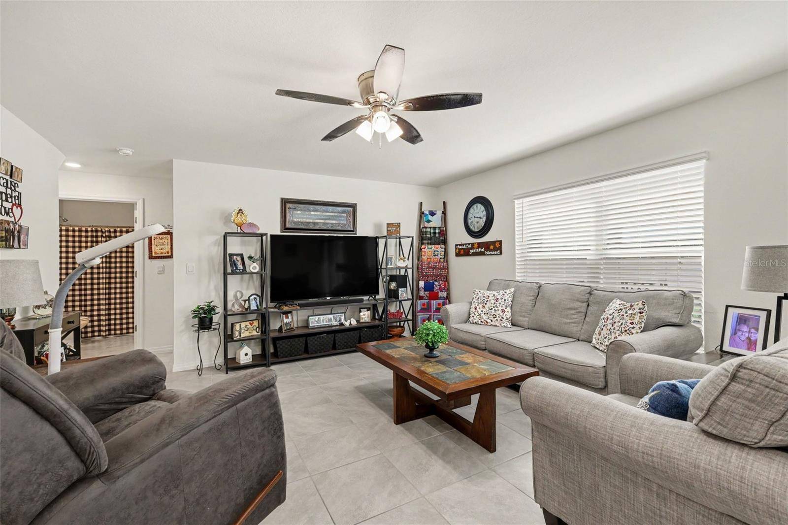 8693 TRIUMPH CIR, Wildwood, FL 34785