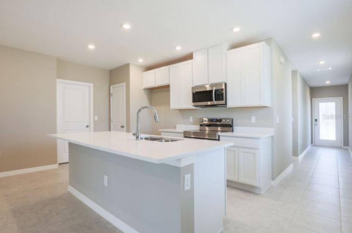 13 LOCUST LOOP CRSE, Ocala, FL 34472