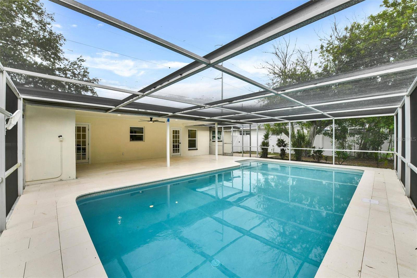 1207 S BELCHER RD, Clearwater, FL 33764