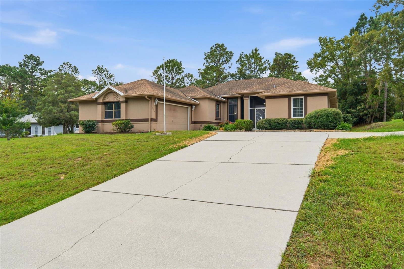 2496 E NEWHAVEN ST, Inverness, FL 34453
