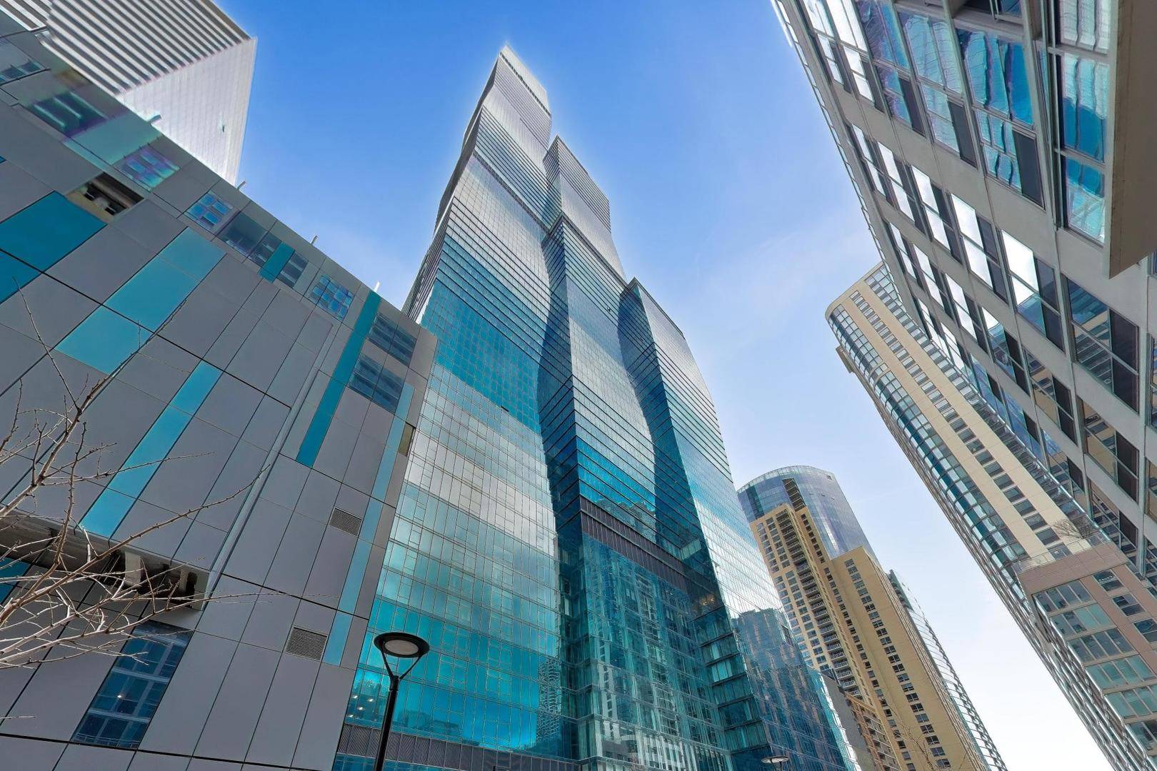 363 E Wacker DR #6403, Chicago, IL 60601