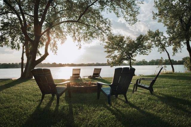 1198 Steger RD NW, Alexandria, MN 56308