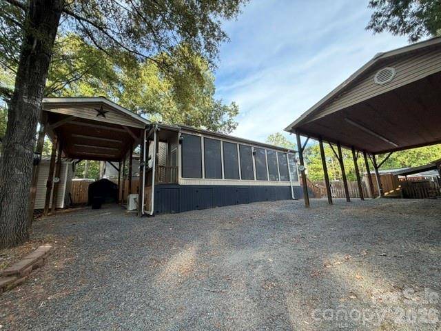 109 Driftwood TRL #135 & 136H, Mount Gilead, NC 27306