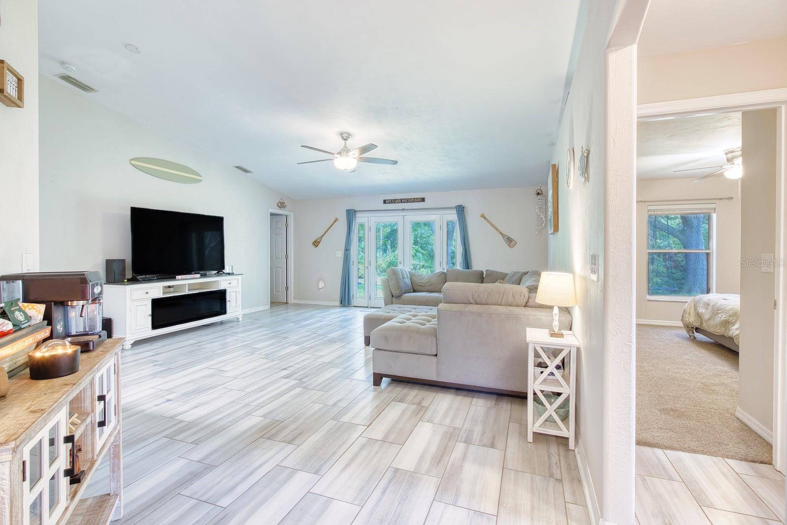 27 SOUNDERS TRAIL CIR, Ormond Beach, FL 32174