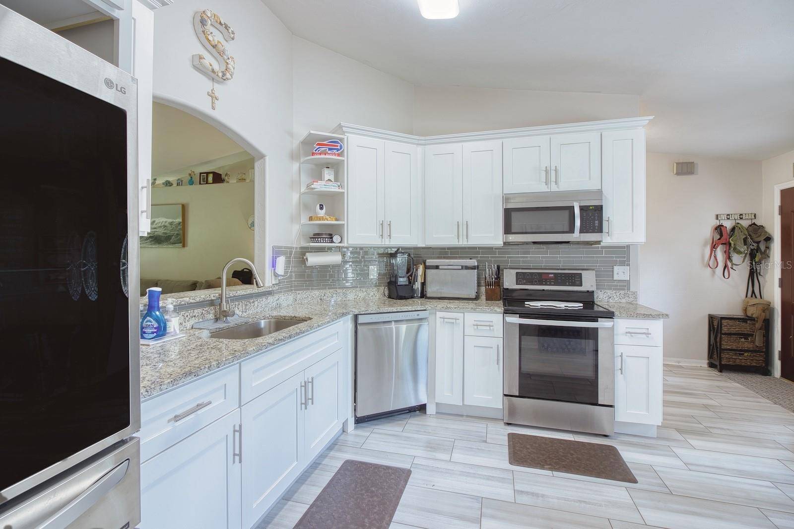 27 SOUNDERS TRAIL CIR, Ormond Beach, FL 32174