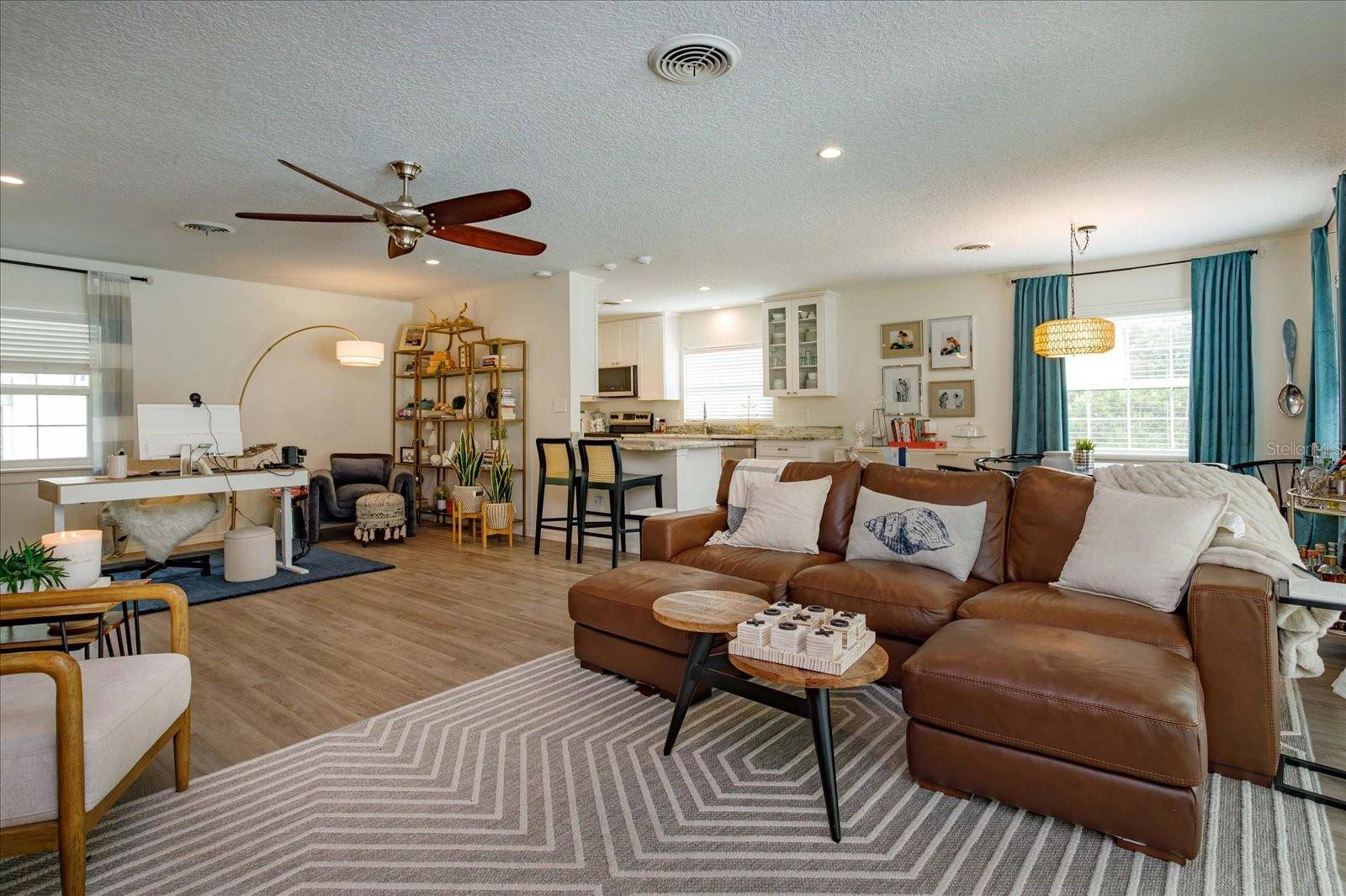 2322 WOODCREST DR, Winter Park, FL 32792