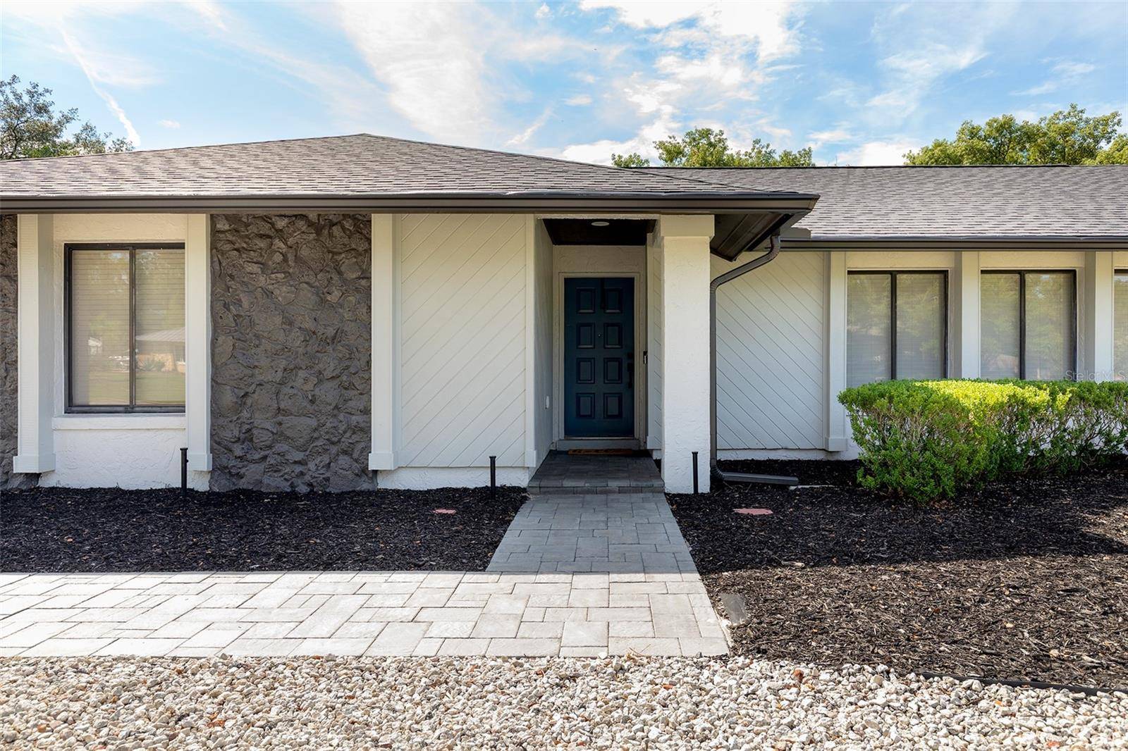1890 CROWLEY CIR E, Longwood, FL 32779