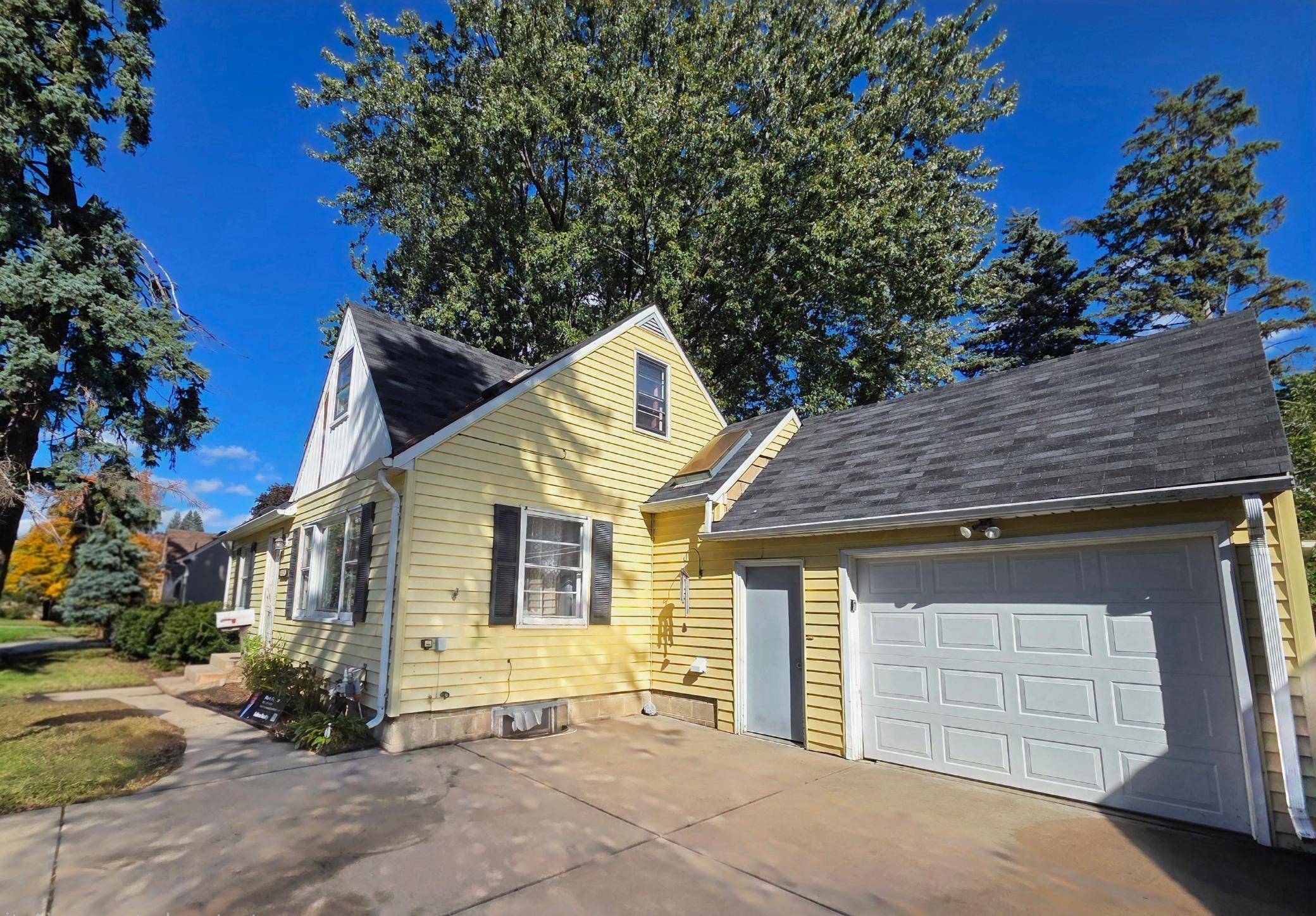 415 Adams AVE, Edina, MN 55343