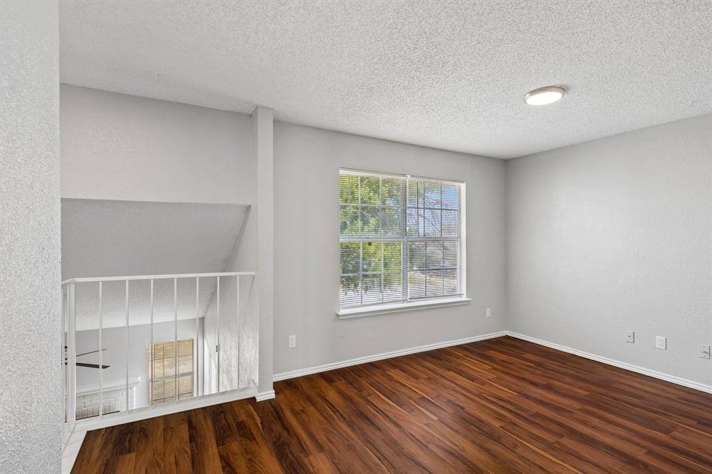 9933 Pack Saddle Trail, Fort Worth, TX 76108