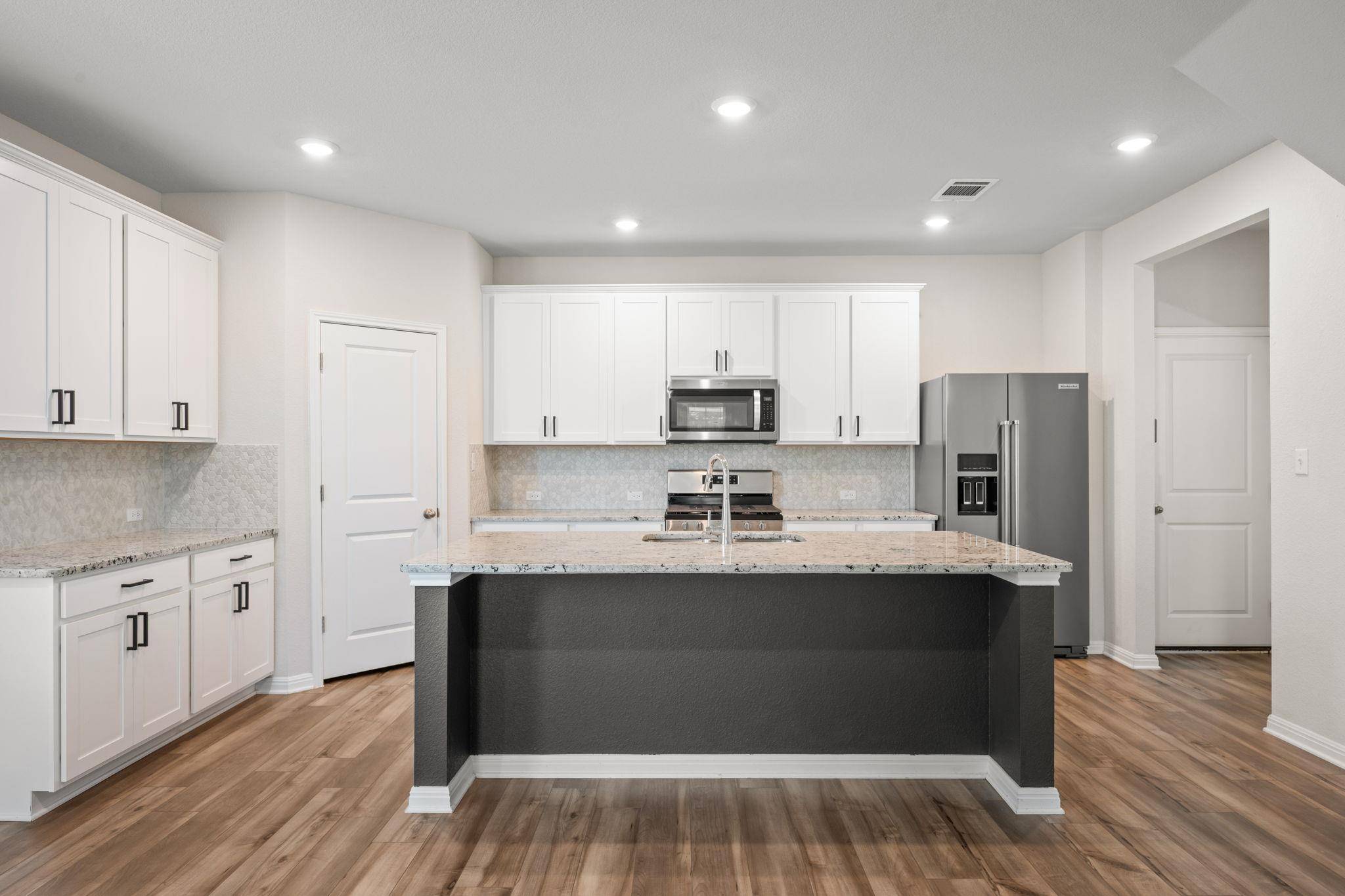 792 Lone Peak WAY, Dripping Springs, TX 78620