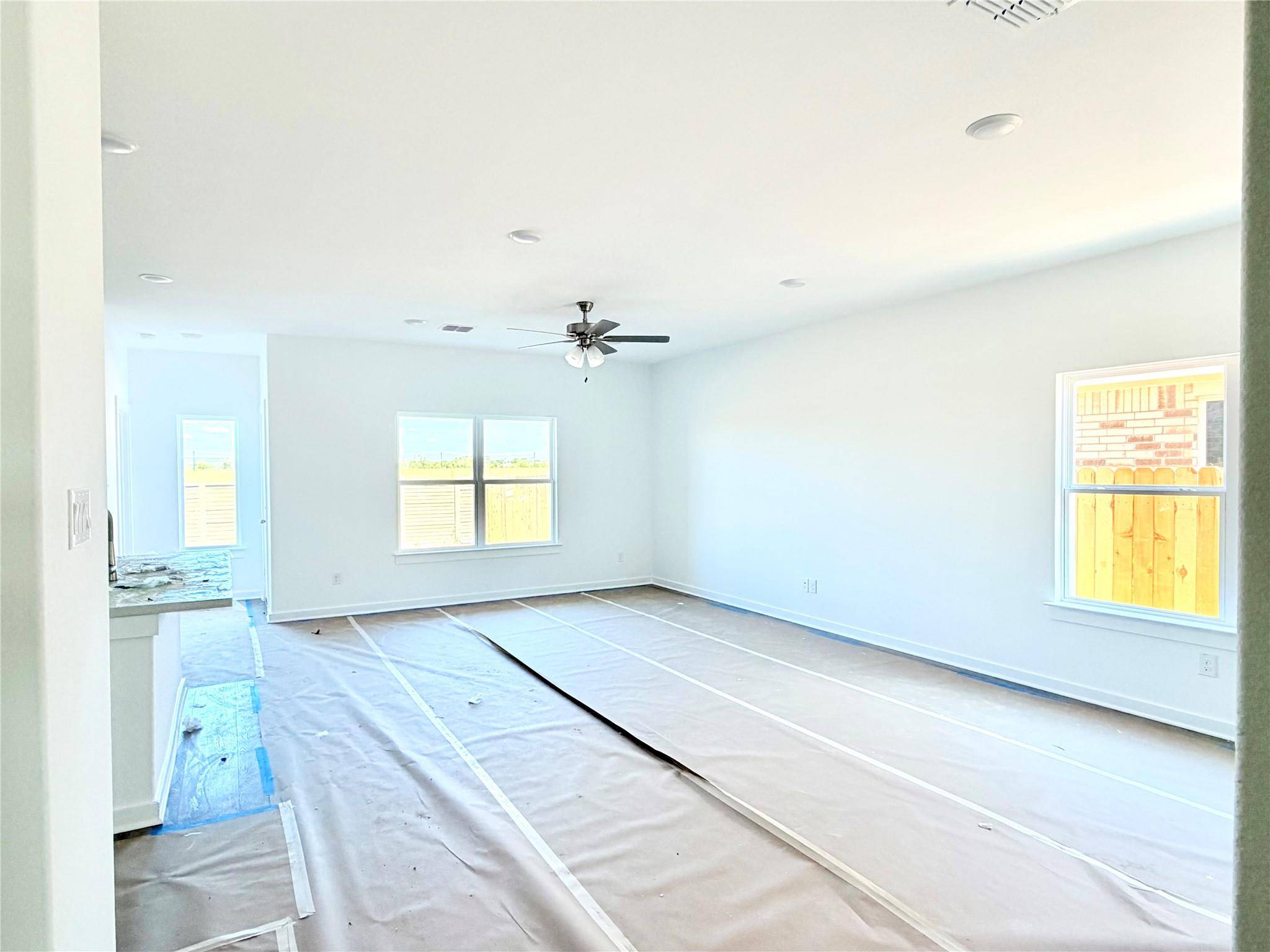125 Pella PASS, San Marcos, TX 78666