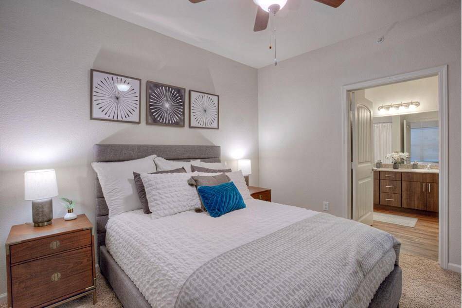 1200 Estancia PKWY #423, Austin, TX 78748