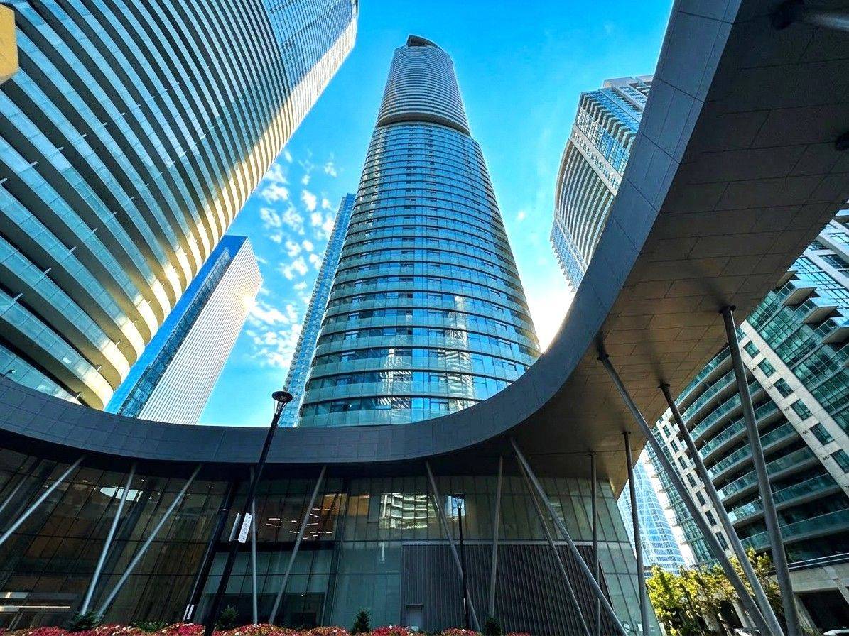 12 York ST #2201, Toronto C01, ON M5J 2Z2