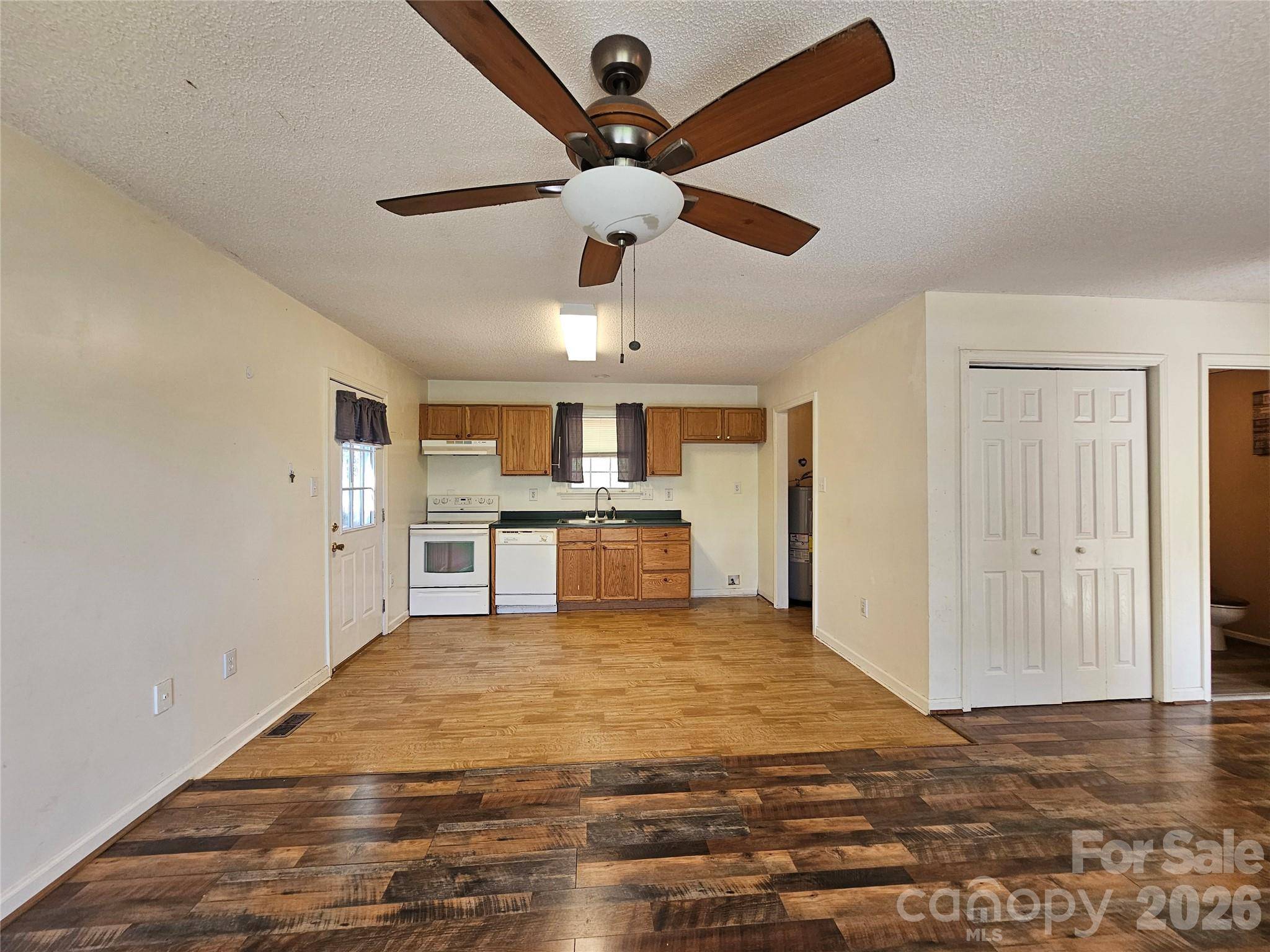 130 Susan RD #2, Casar, NC 28020