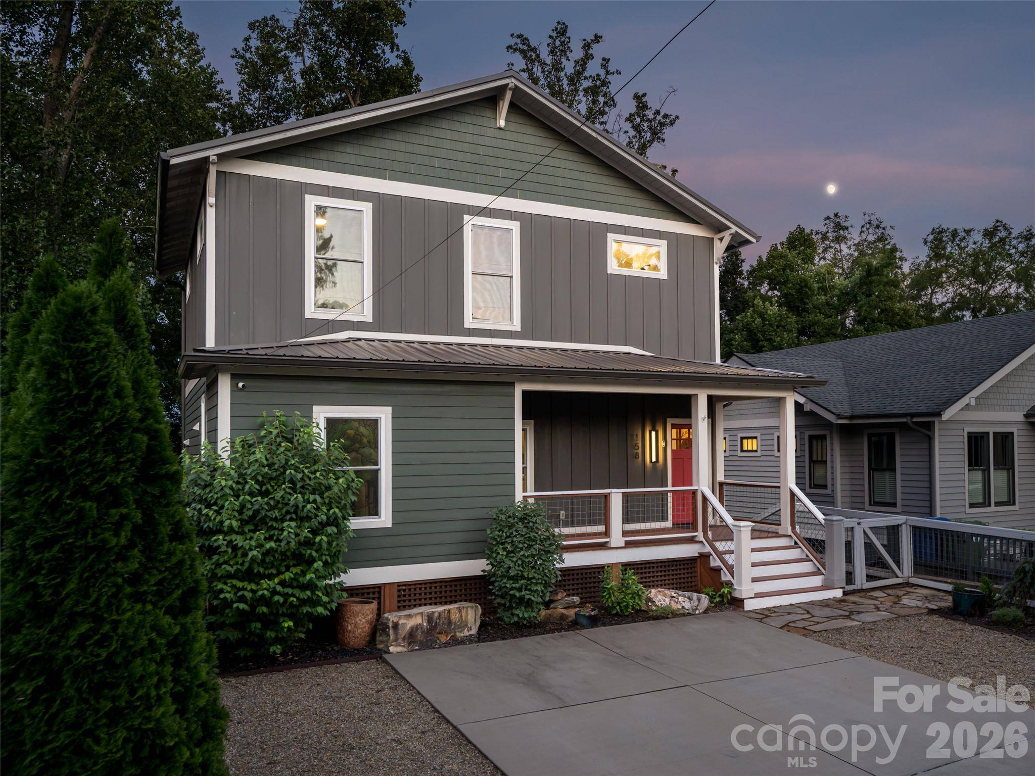 158 Riverview DR, Asheville, NC 28806