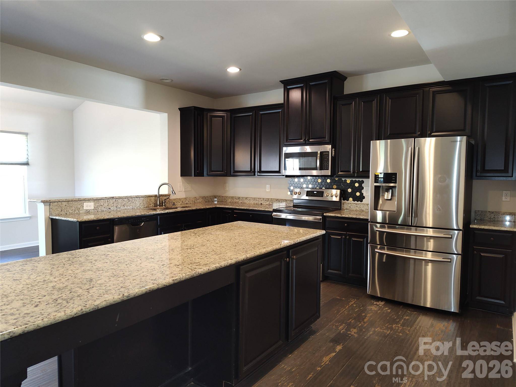 1737 Mill Creek LN, Concord, NC 28025