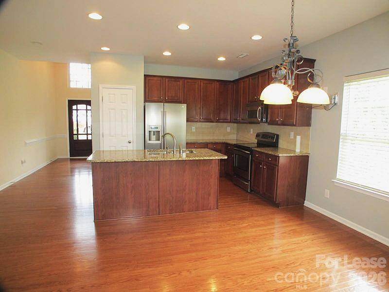 3012 Stevens Schultz LN, Matthews, NC 28104