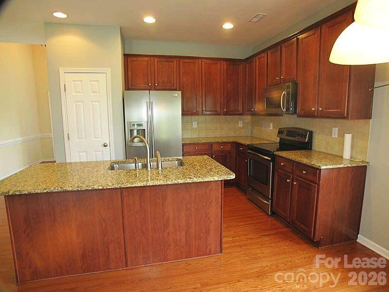3012 Stevens Schultz LN, Matthews, NC 28104