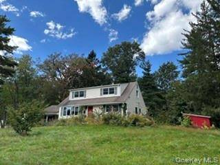 4 Spruce ST, Nanuet, NY 10954