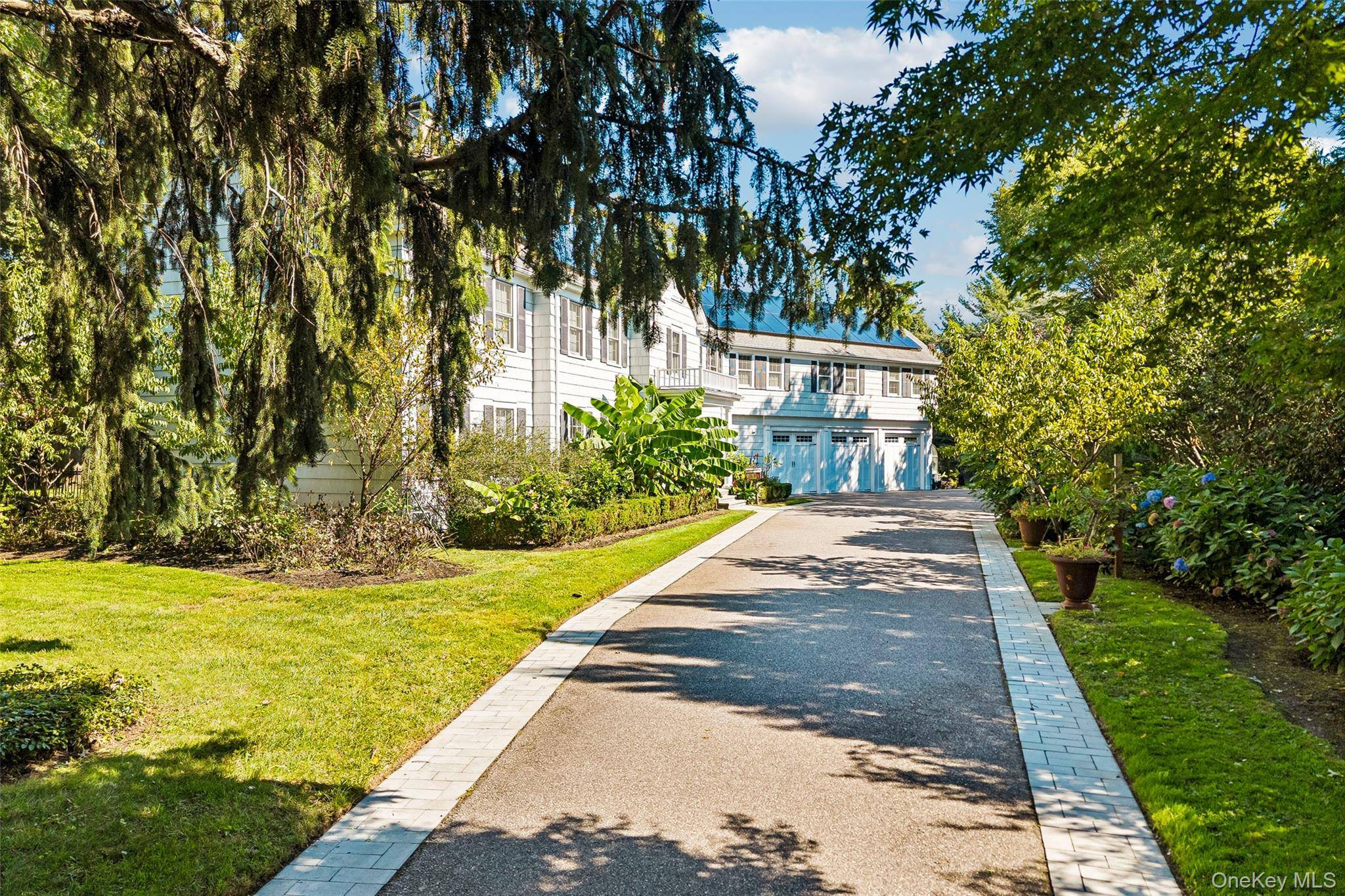1325 Harbor RD, Hewlett Harbor, NY 11557