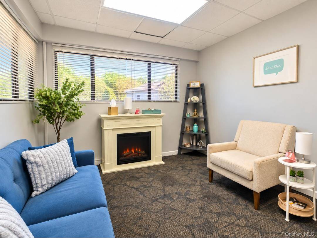 350 Veterans Memorial HWY #5, Commack, NY 11725