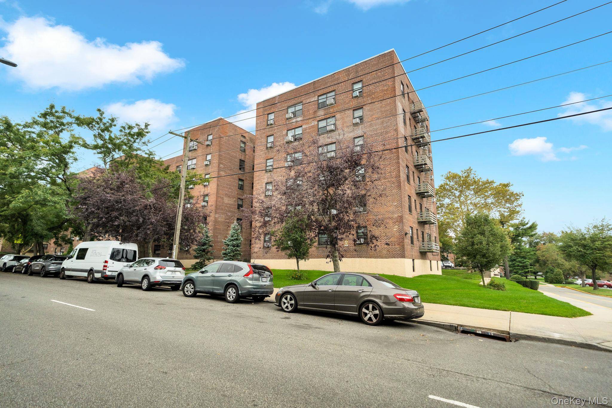 73-50 Bell BLVD #4A, Bayside, NY 11364