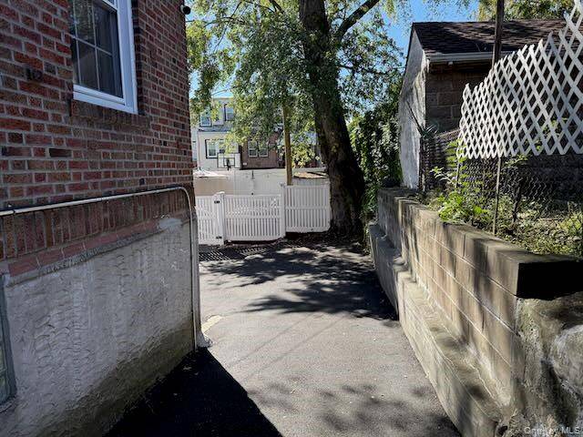 6414 83rd PL, Middle Village, NY 11379