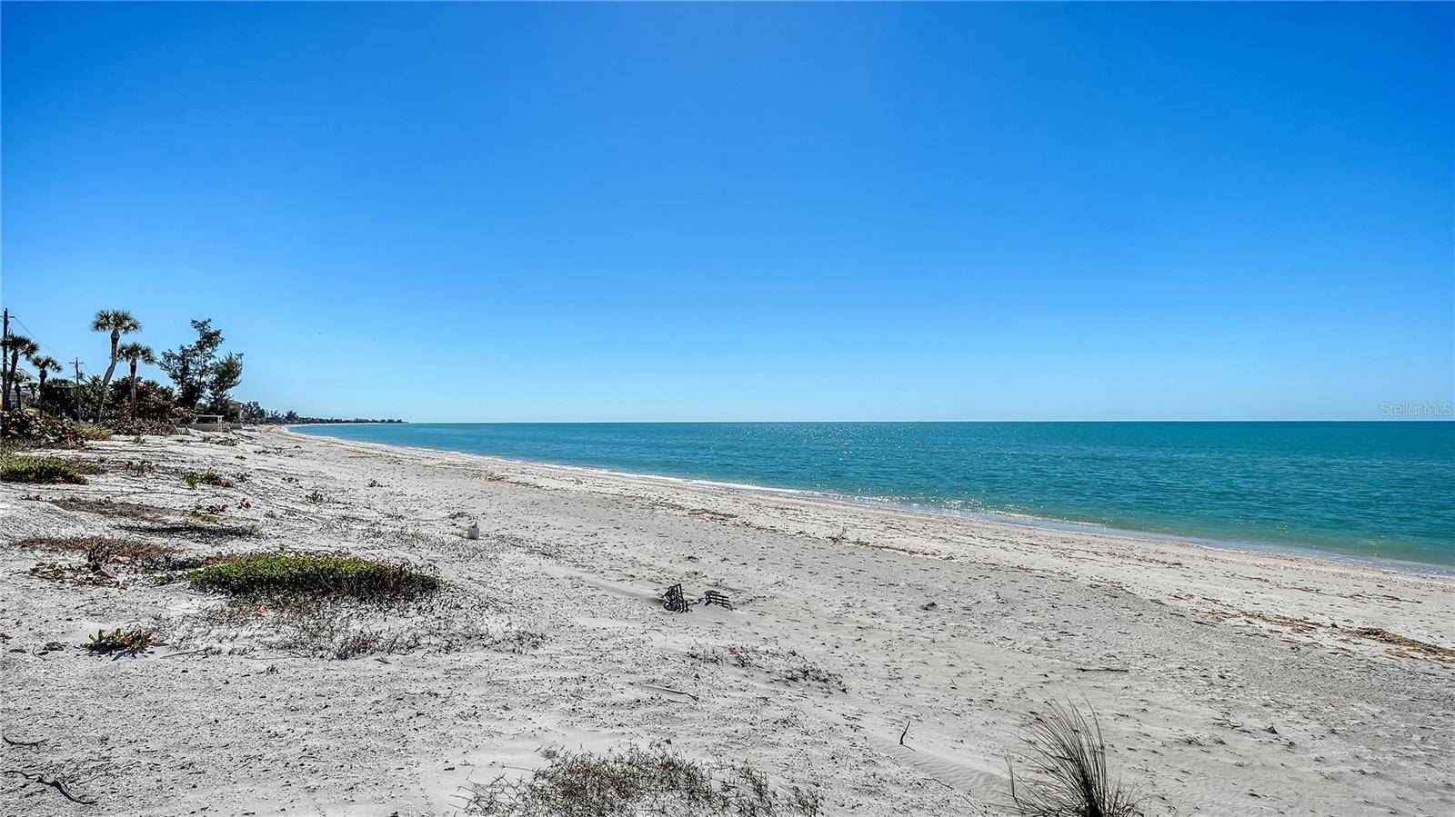 2116 CASEY KEY RD, Nokomis, FL 34275
