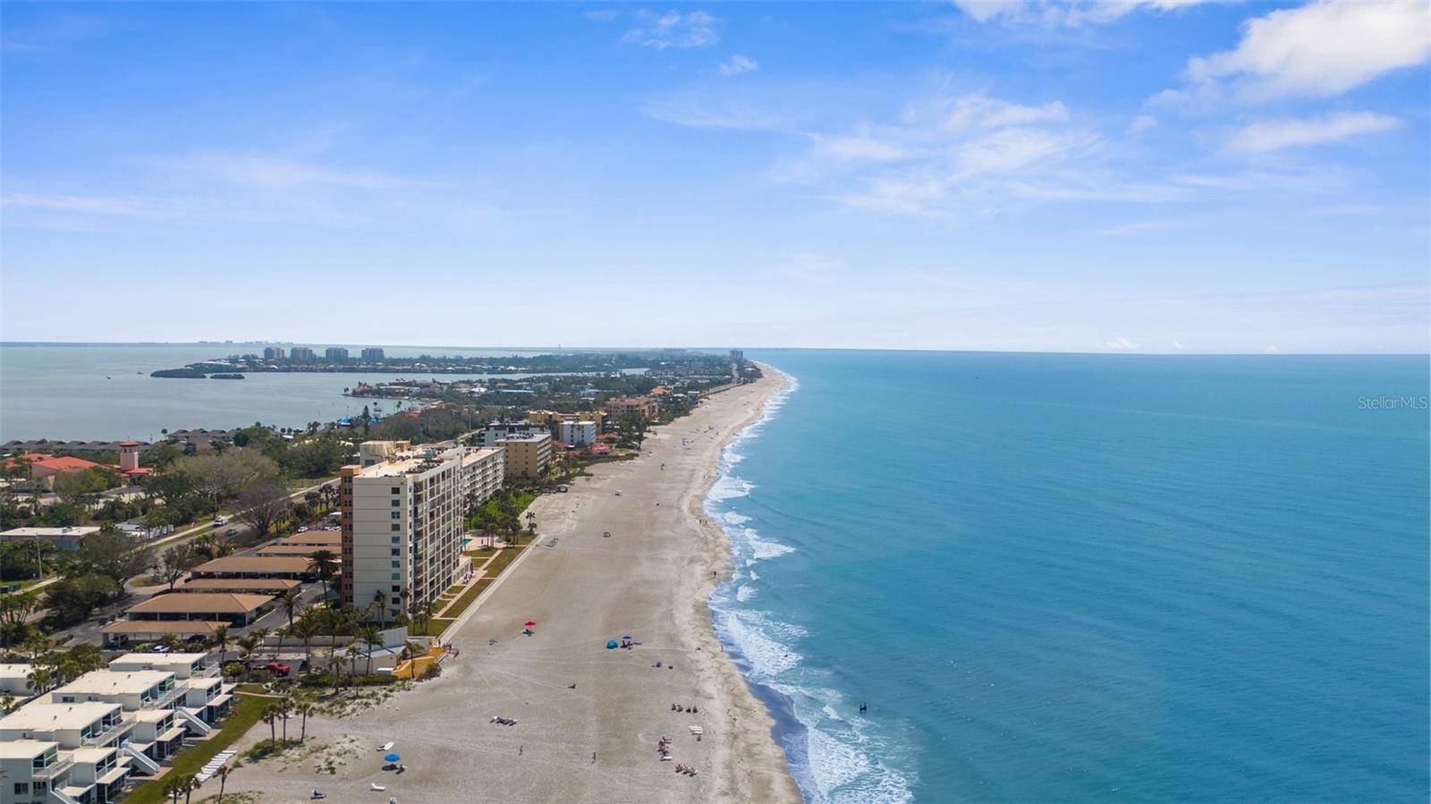 600 SUTTON PL #101B, Longboat Key, FL 34228