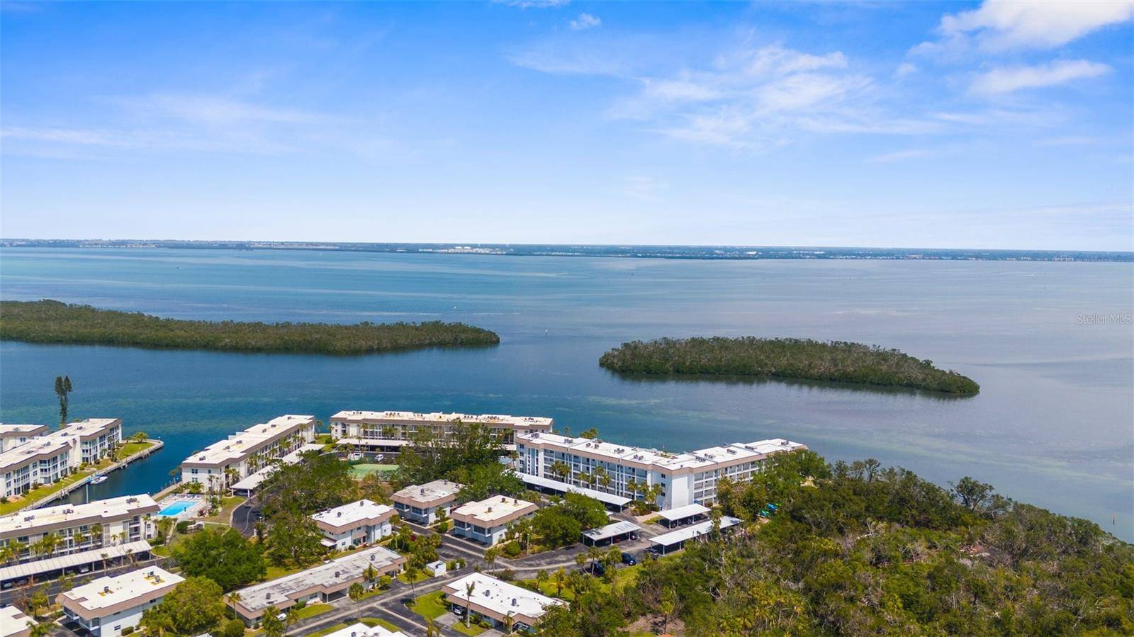 600 SUTTON PL #101B, Longboat Key, FL 34228
