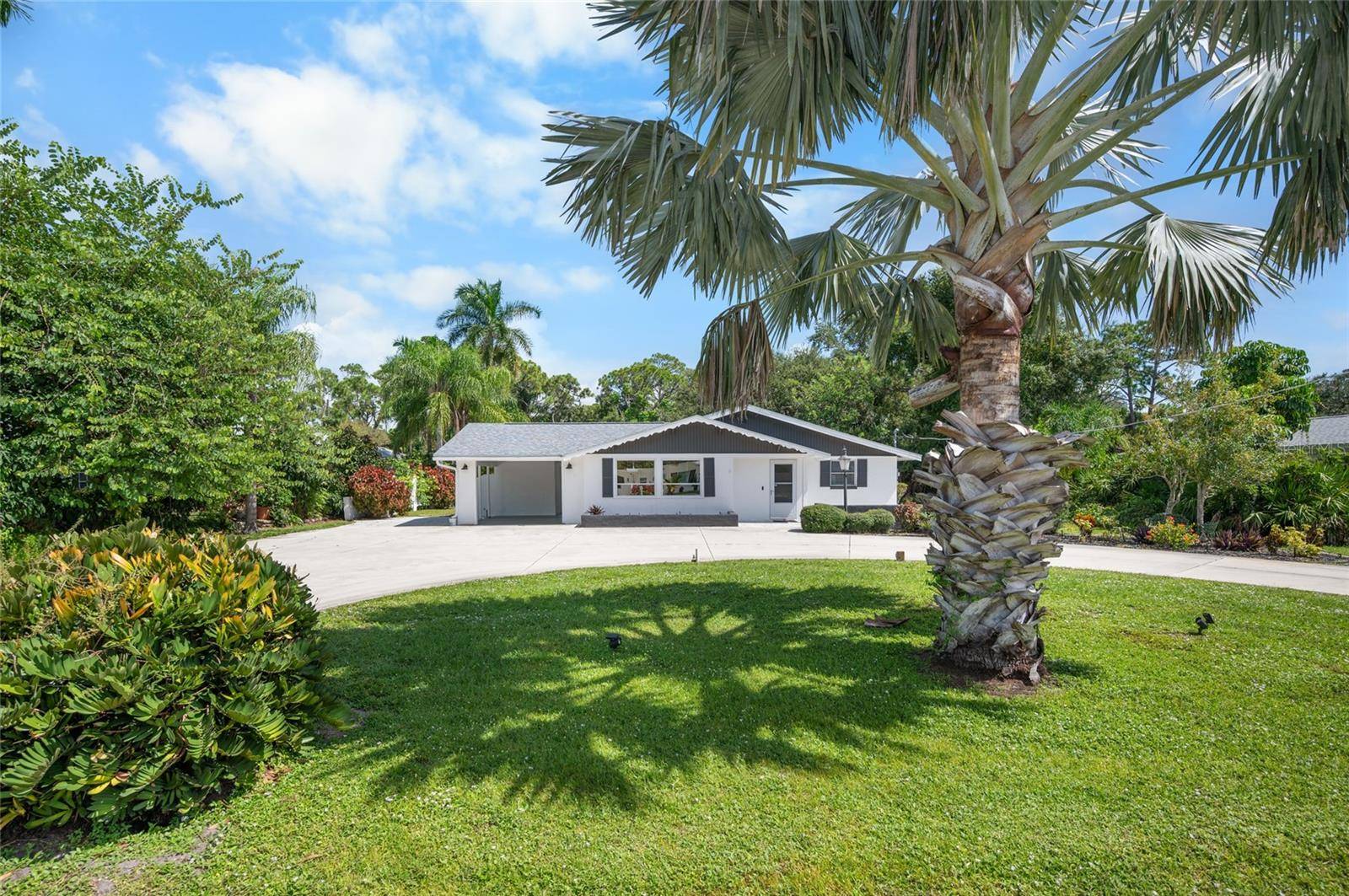 2111 HEASLEY RD, Englewood, FL 34223