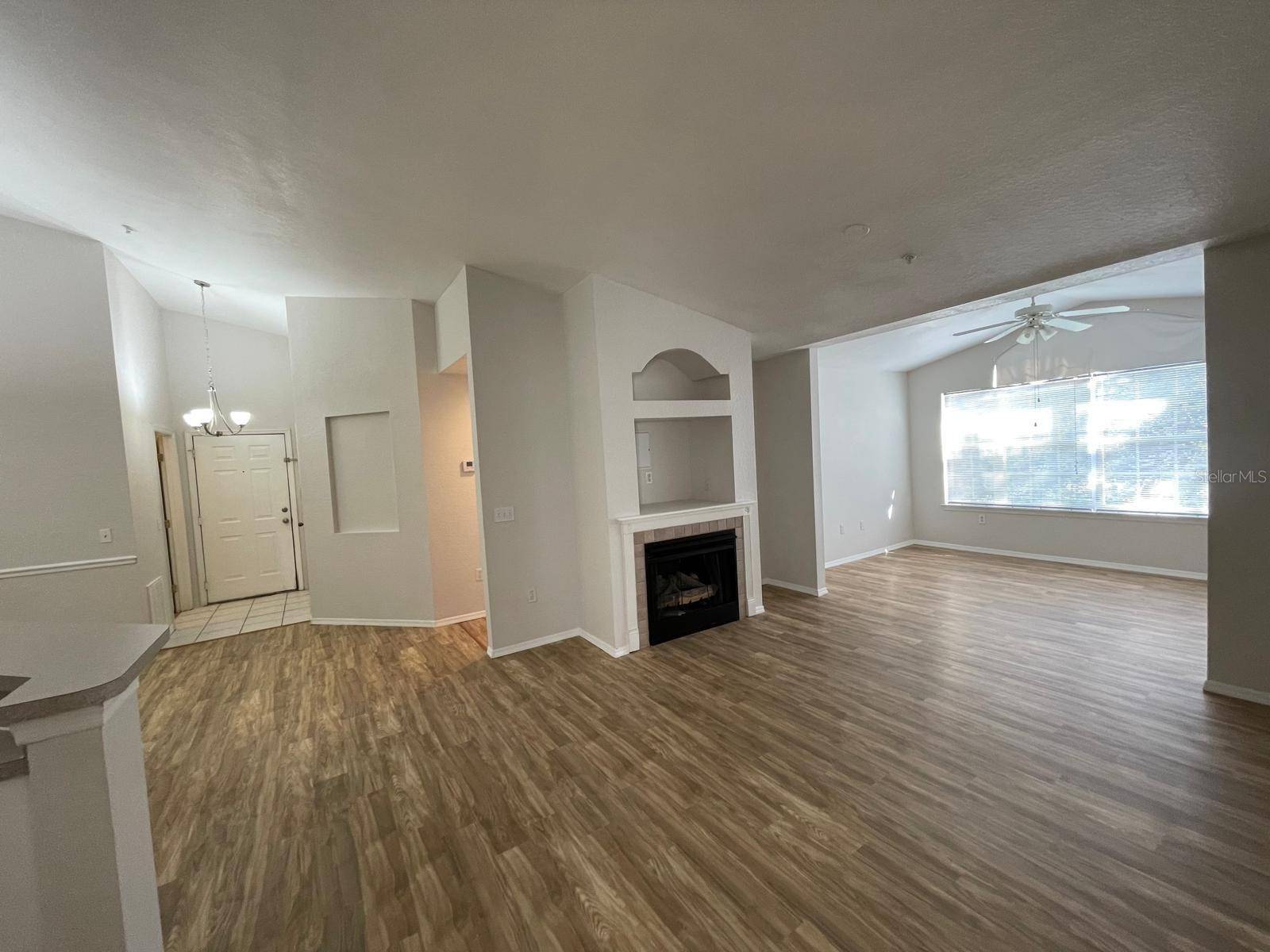 3313 S KIRKMAN RD #220, Orlando, FL 32811