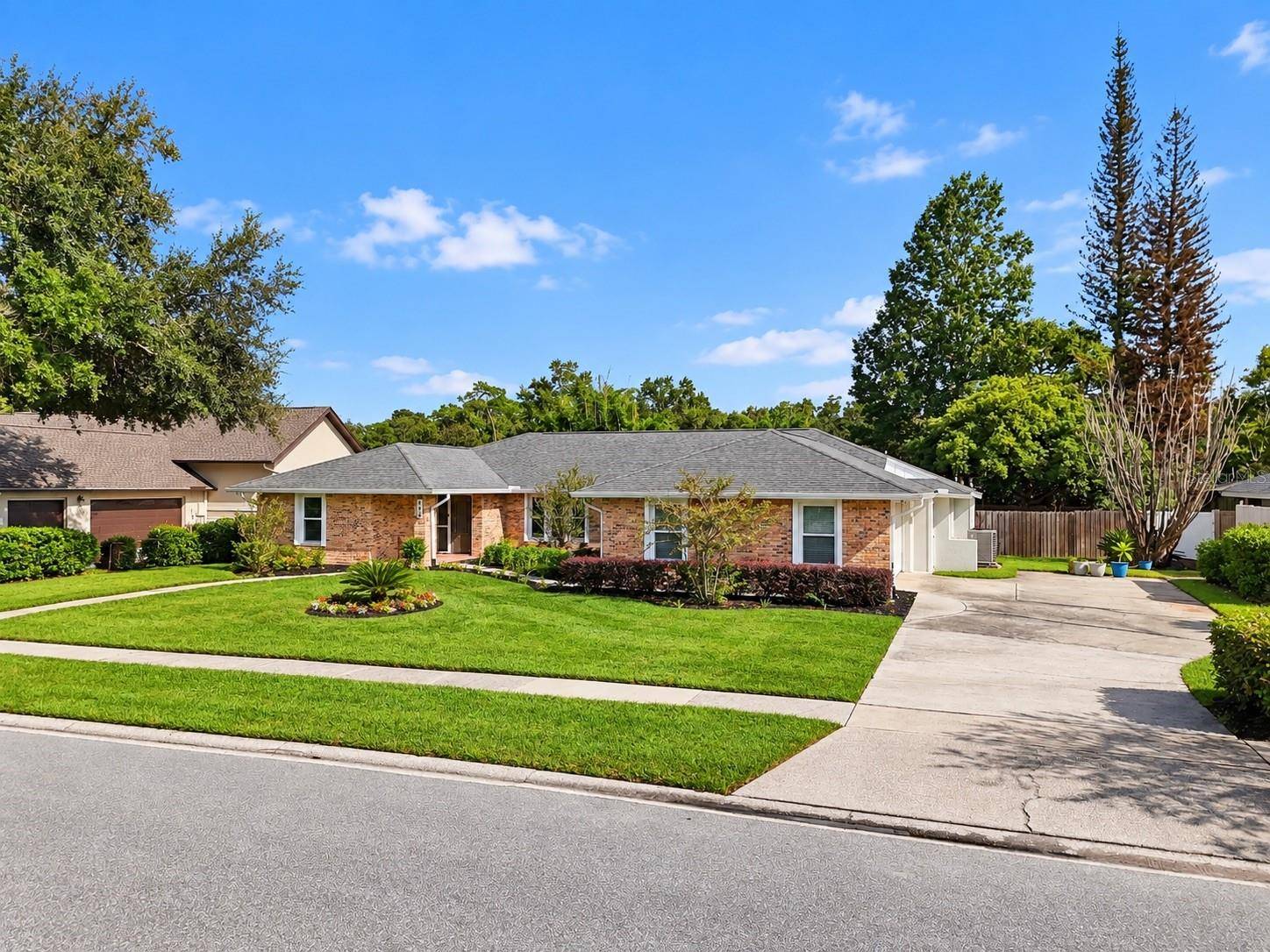 992 SLEEPING ROCK CT, Winter Springs, FL 32708