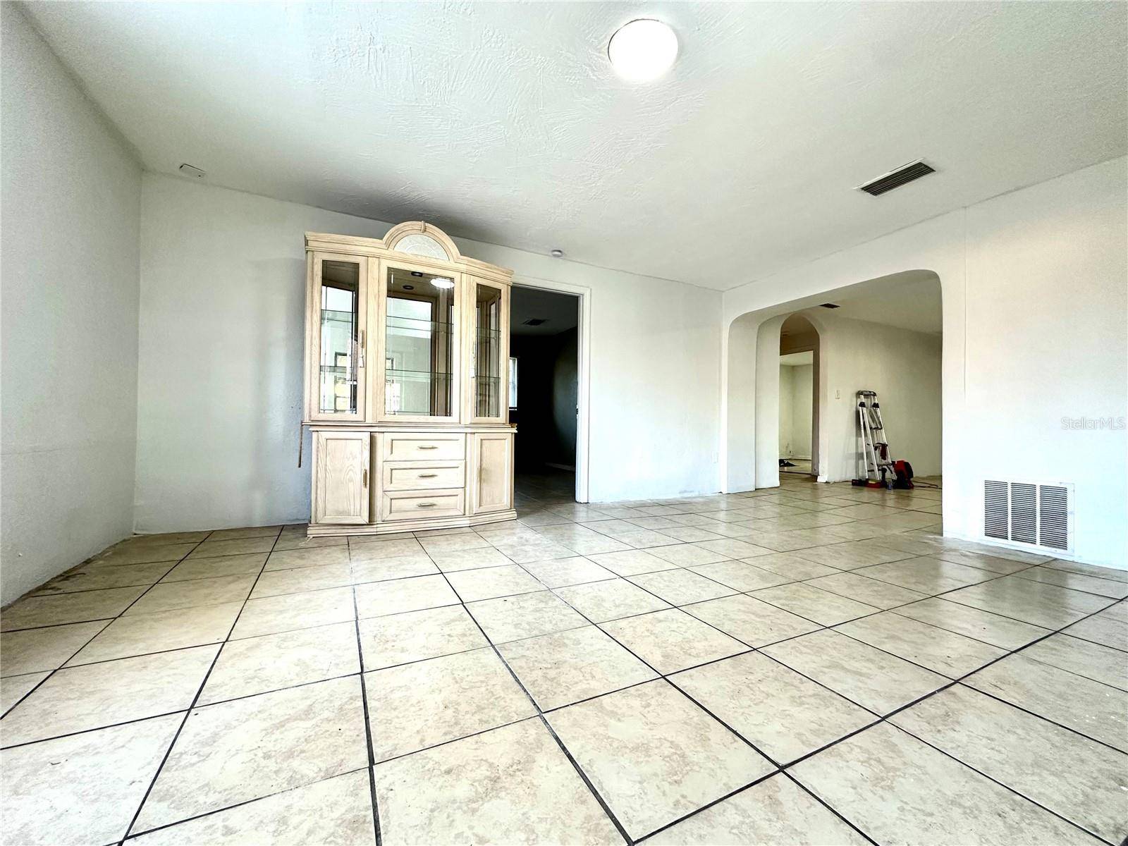 222 HAYNES ST, Daytona Beach, FL 32114