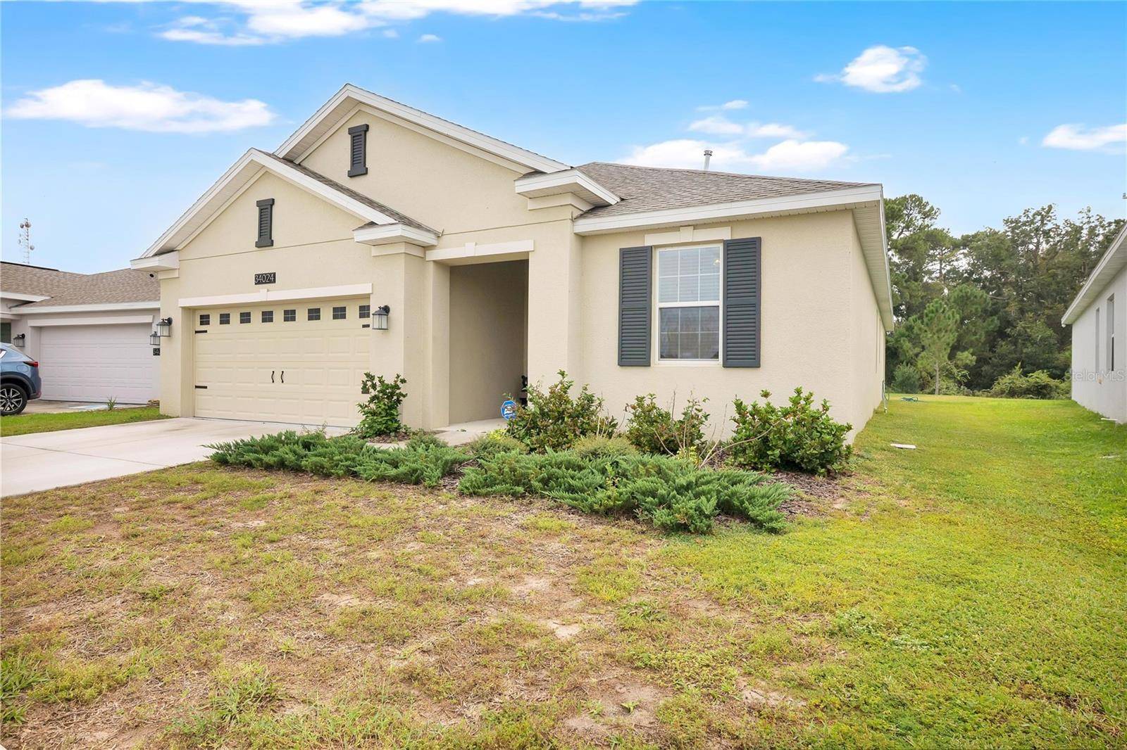 34024 SKY BLOSSOM CIR, Leesburg, FL 34788