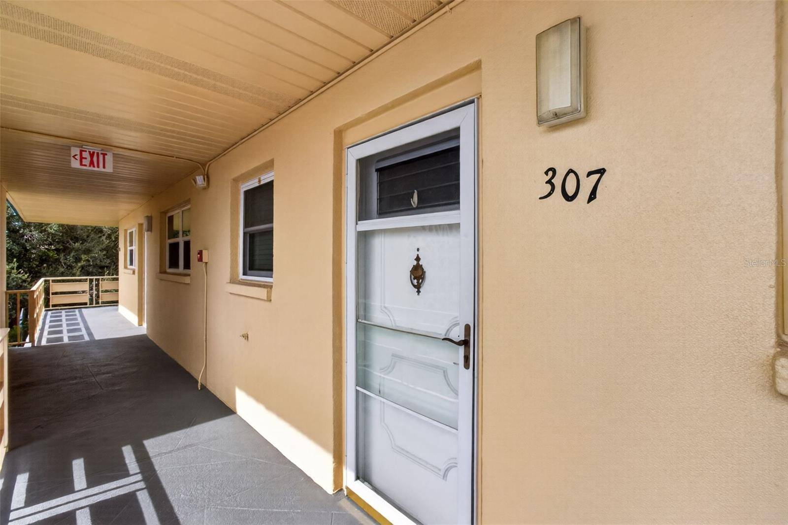 5750 80TH ST N #D307, St Petersburg, FL 33709