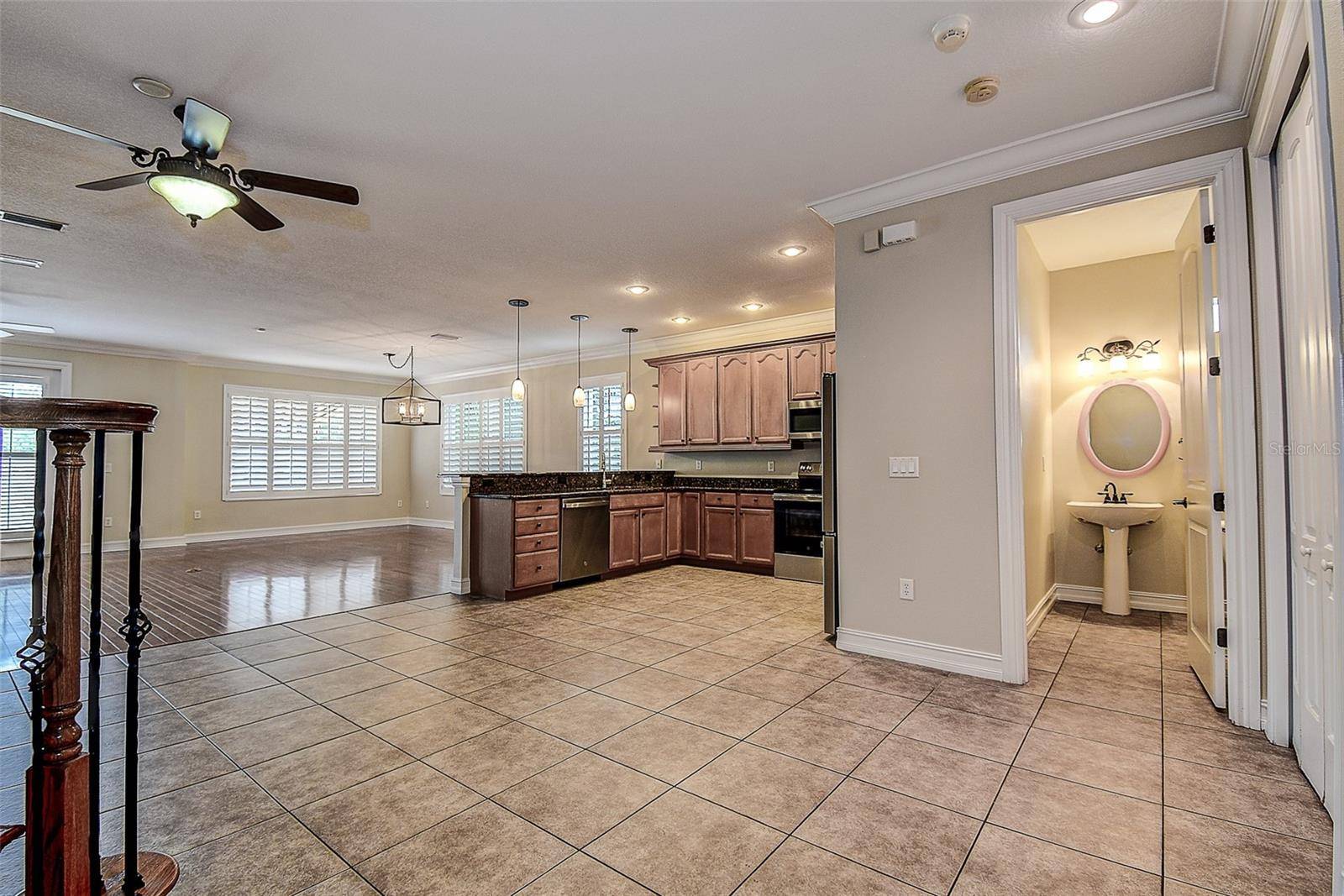 1266 RIBOLLA DR, Palm Harbor, FL 34683