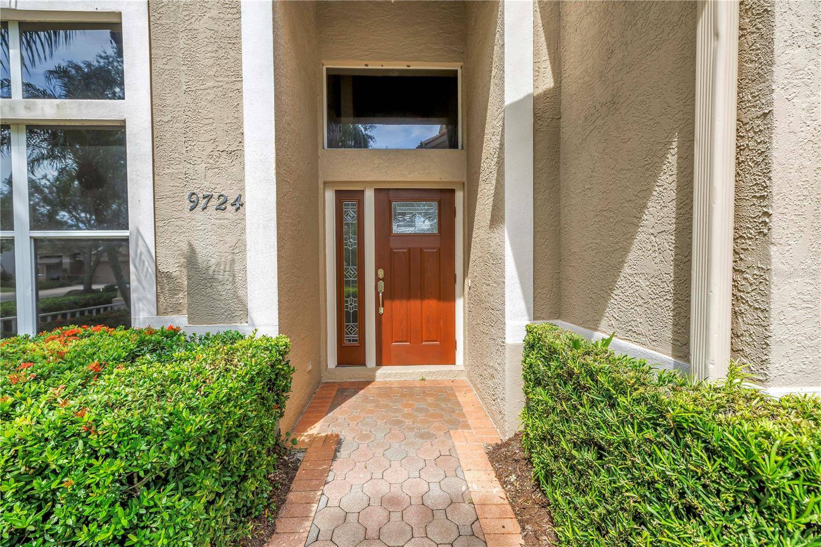 9724 SAGO POINT DR, Seminole, FL 33777