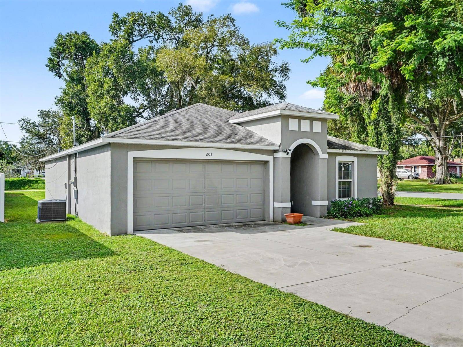 203 MAPLE STREET EAST, Davenport, FL 33837