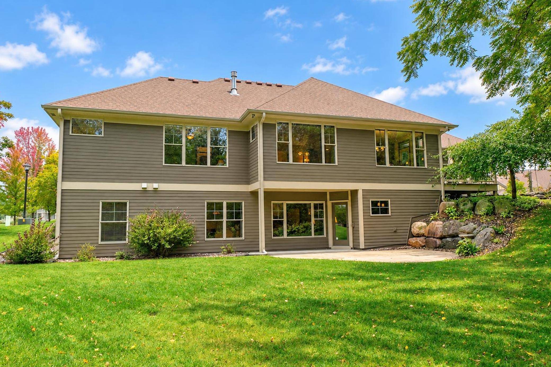 4453 Fable Hill Pkwy N, Hugo, MN 55038