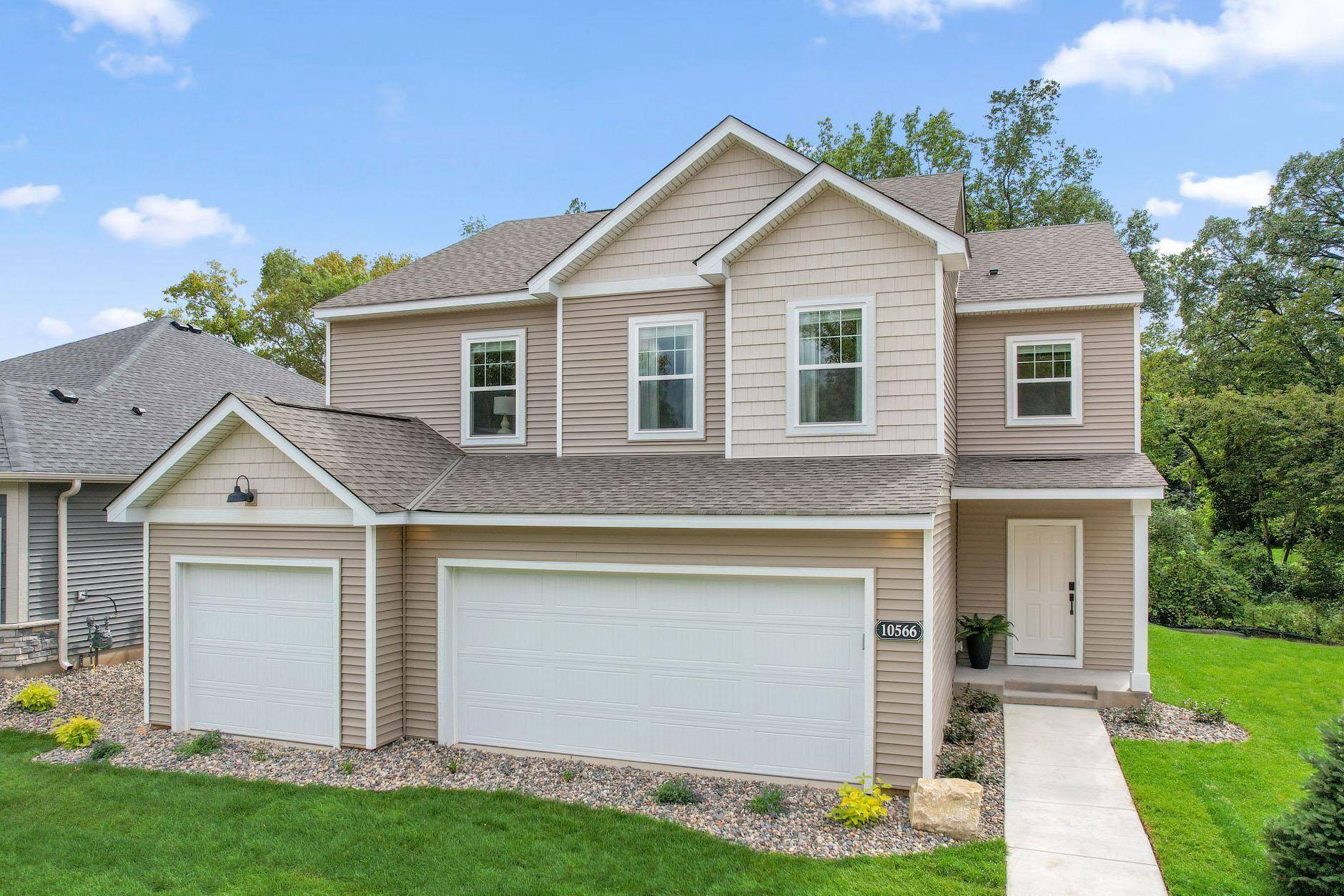 6403 Jarvis AVE, Cottage Grove, MN 55016