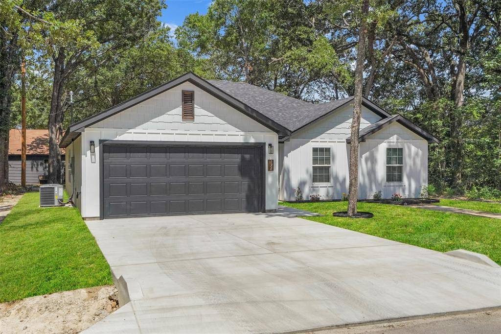 134 Sierra Madre Street, Payne Springs, TX 75156