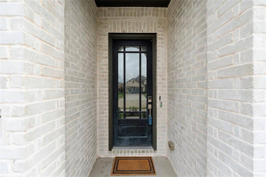 1317 Thrasher Drive, Little Elm, TX 75068
