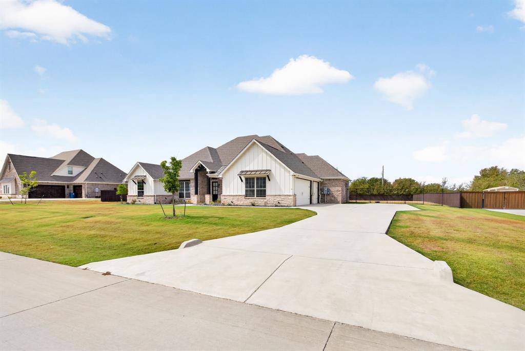 1009 Tobey Court, Aledo, TX 76008